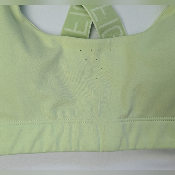 FIGS Underscrub Sports Bra Lime Green Size XS In GREAT Used Condition - Picture 2 of 10